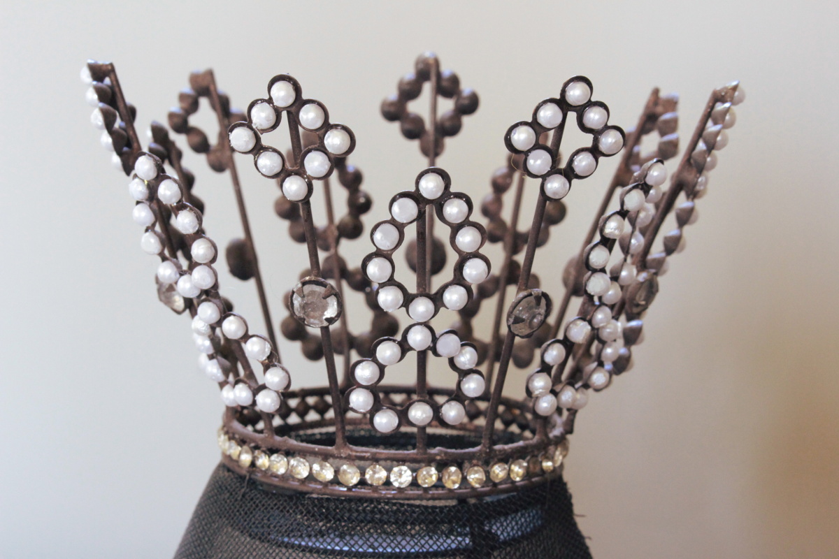 Suspension couronne “Perles” – MERCI LOUIS