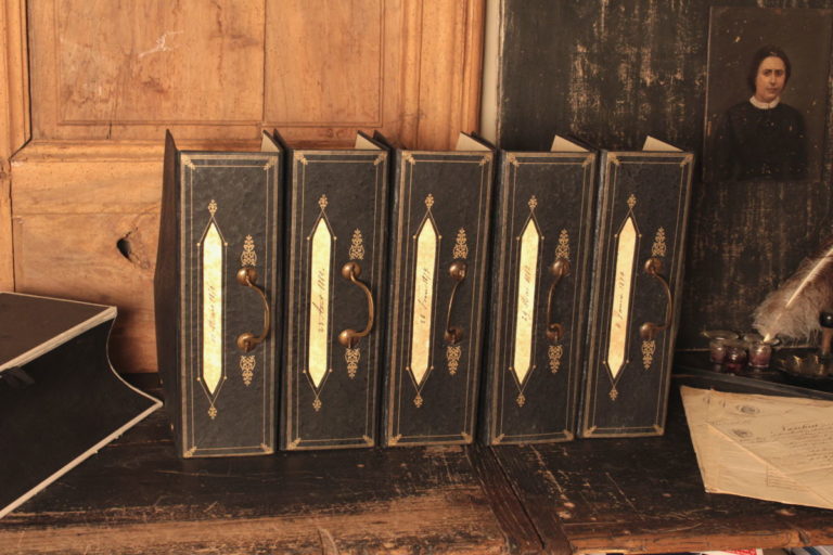 Range dossiers "Cartonnier"