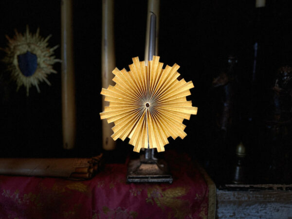 "Sunray" flabellum Screen with Clip